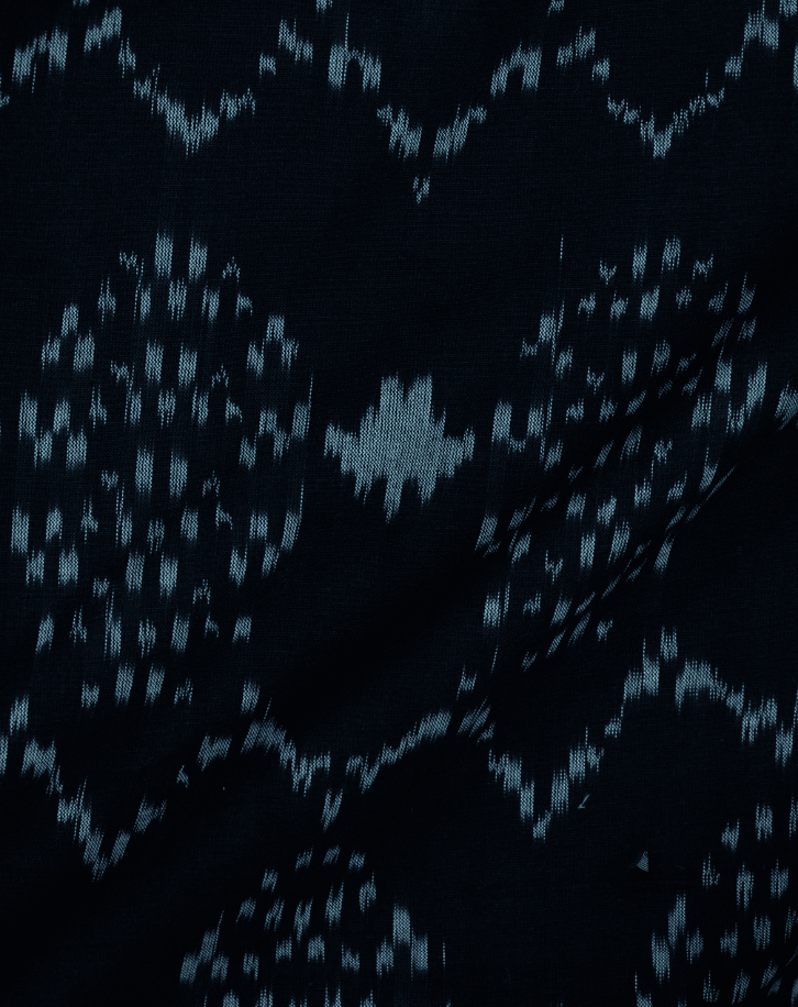 Black Zigzag Print