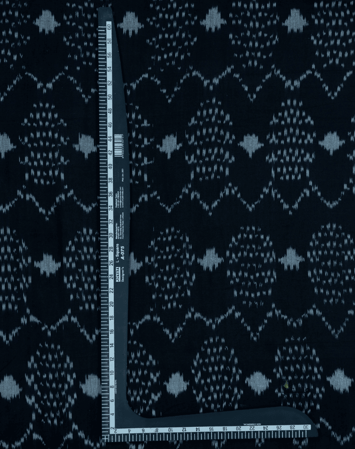Black Zigzag Print