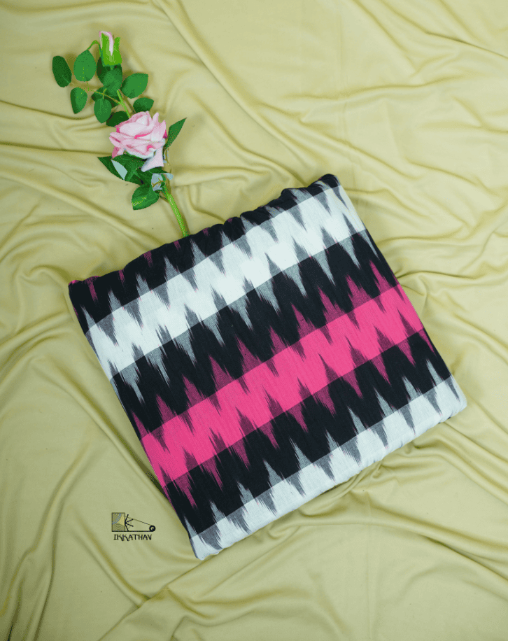 Pink Black White Zigzag