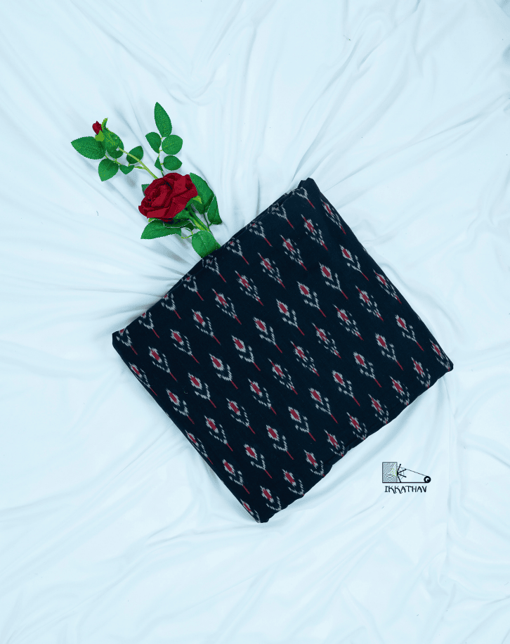 Black Teardrop Weave