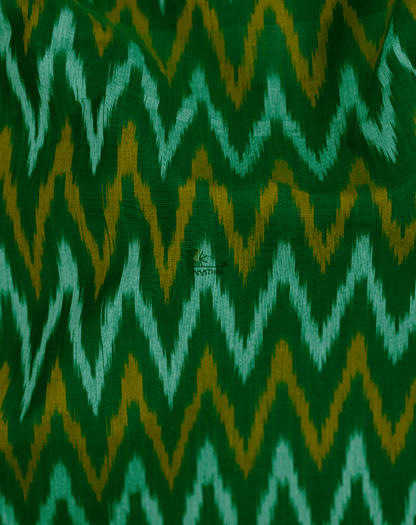 Green Zig-Zag