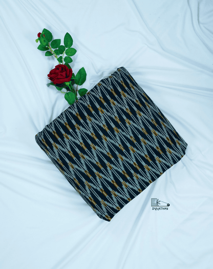Black Zig-Zag